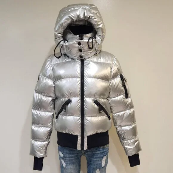 π₯HOT ITEM!π₯SAM. Bungalow Puffer Jacket in Glossy Metallic Silver - Picture 9 of 16